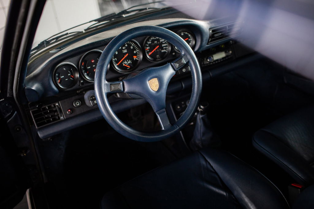 Porsche 911 Turbo 3.3