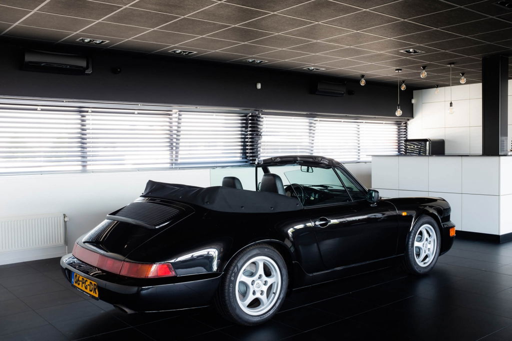 Porsche 911 Carrera 2