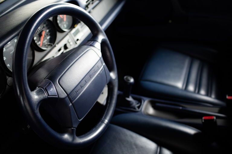 Porsche 911 Carrera 2