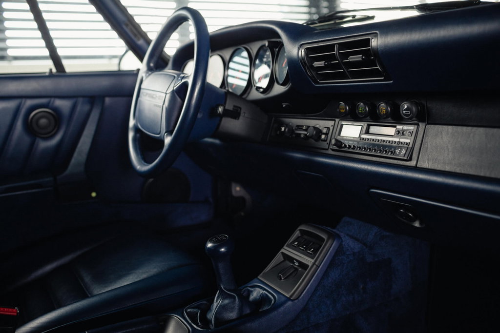 Porsche 911 Carrera 2