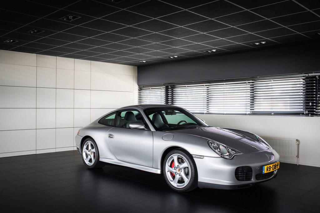 Porsche 911 Carrera 4S