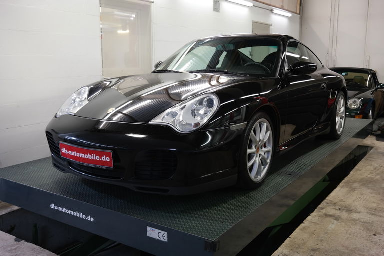 Porsche 911 Carrera 4S