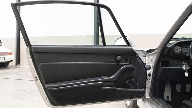 Porsche 911 Carrera S