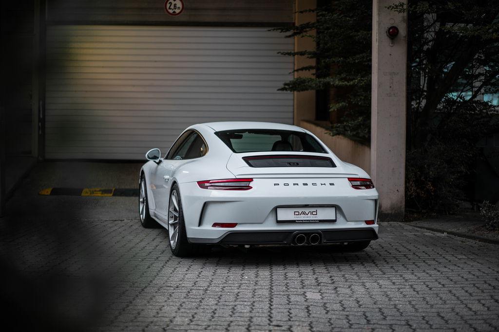Porsche 911 GT3 Touring