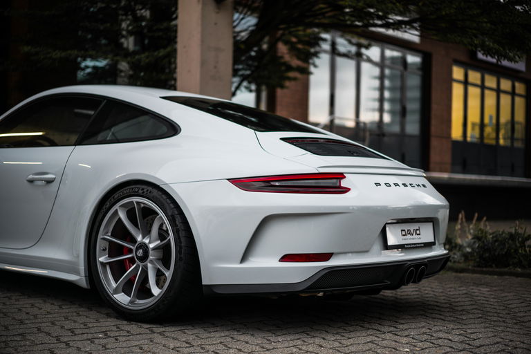 Porsche 911 GT3 Touring