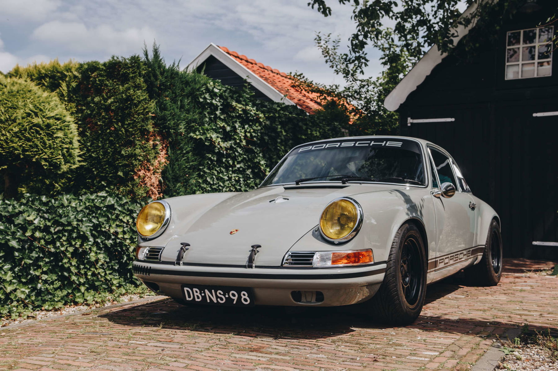 Porsche 911 Backdate