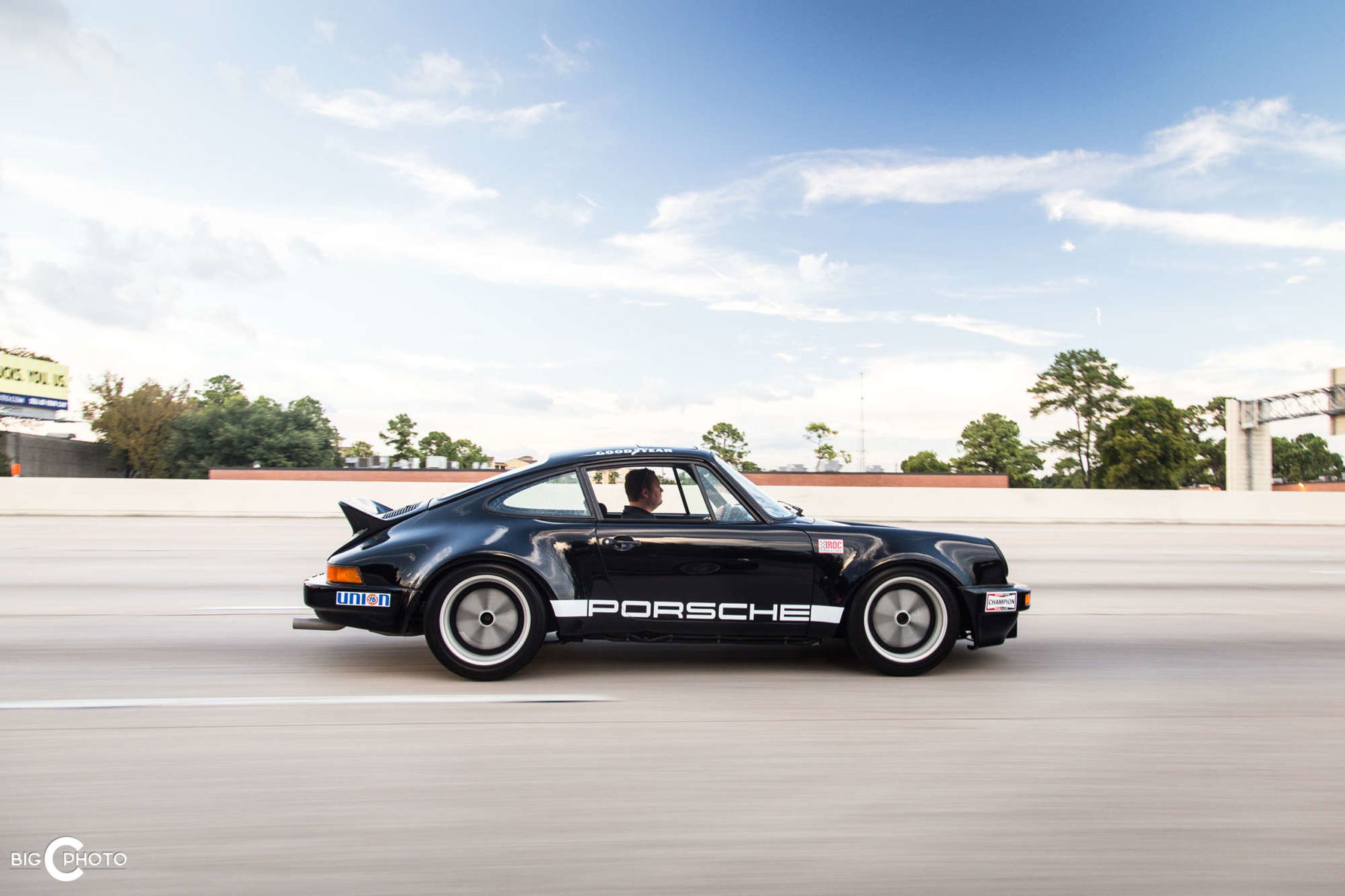 Porsche 911 RSR schwarz