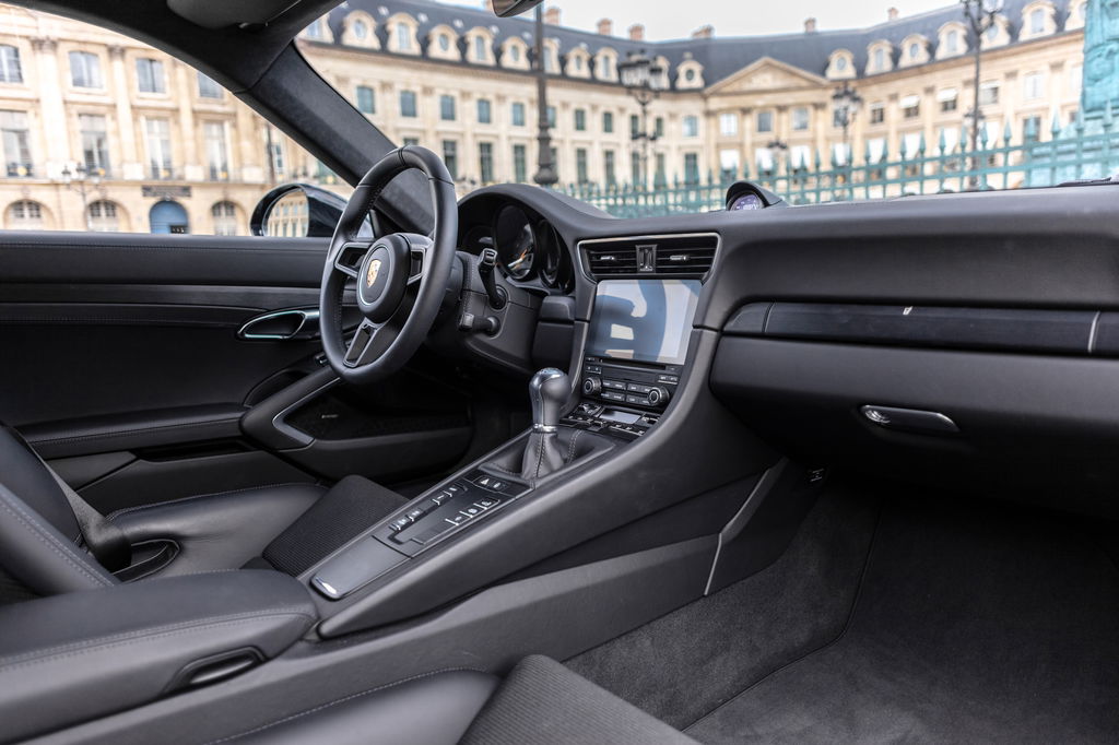 Porsche 911 GT3 Touring