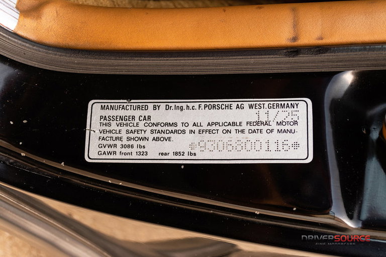 Porsche 911 Turbo 3.0 (US)