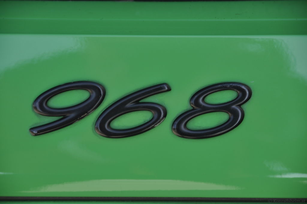 Porsche 968