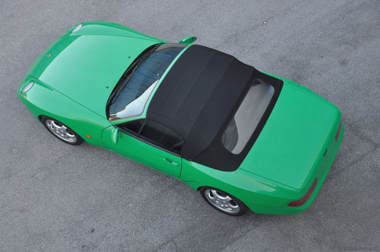 Porsche 968
