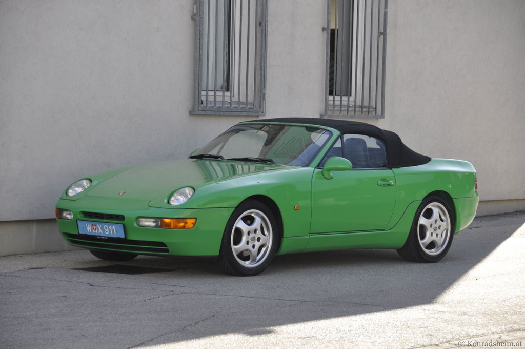 Porsche 968