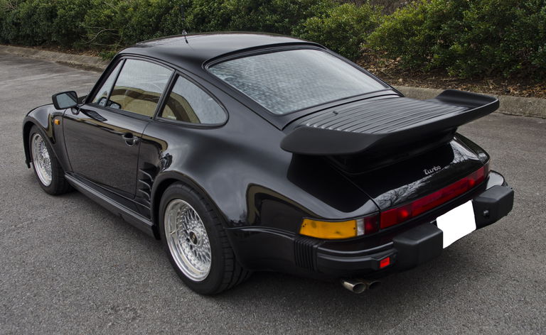 Porsche 911 Turbo 3.3