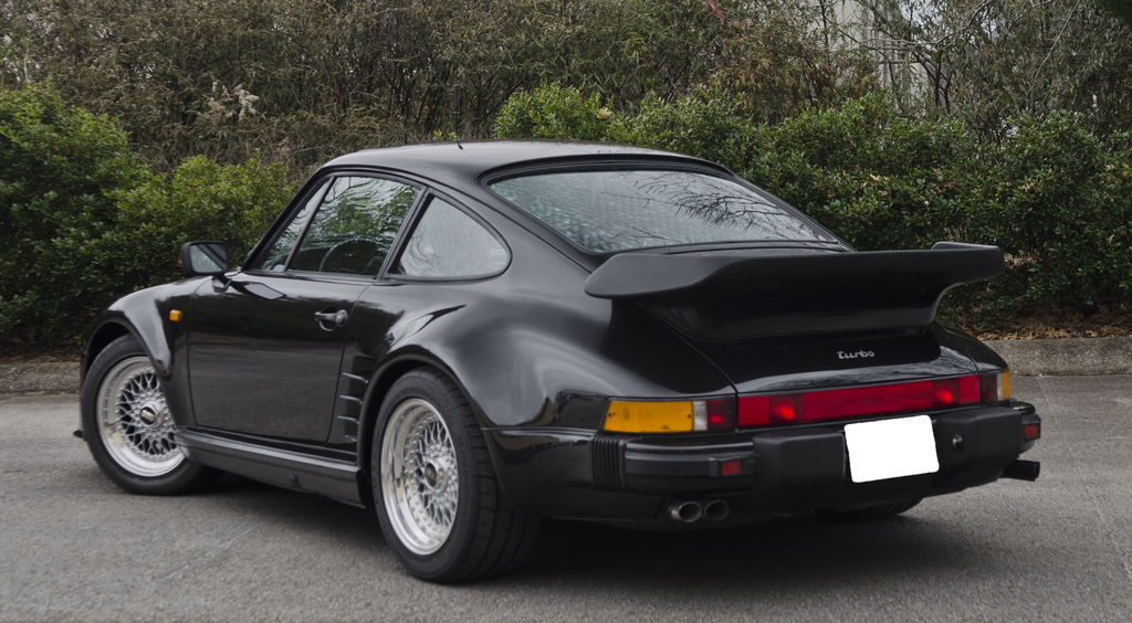 Porsche 911 Turbo 3.3