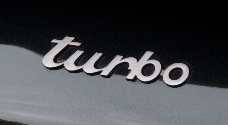 Porsche 911 Turbo 3.3