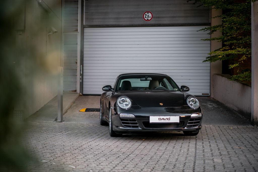 Porsche 911 Carrera 4S