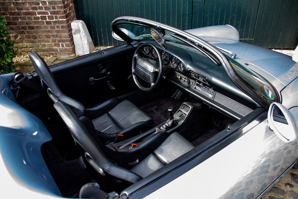 Porsche 911 Carrera 2 Speedster