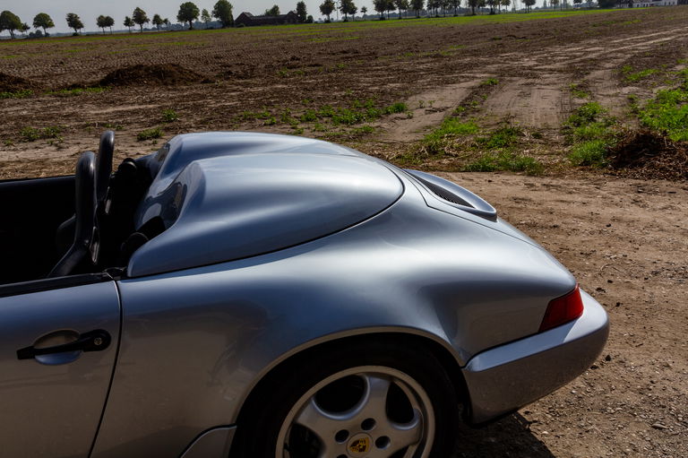 Porsche 911 Carrera 2 Speedster