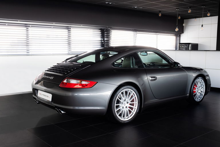 Porsche 911 Carrera 4S