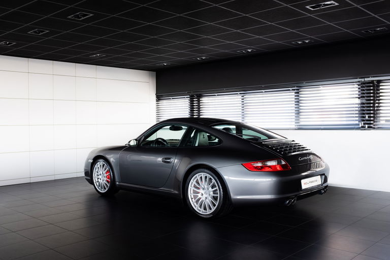 Porsche 911 Carrera 4S