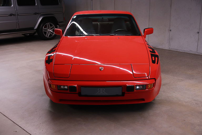 Porsche 944 Coupé