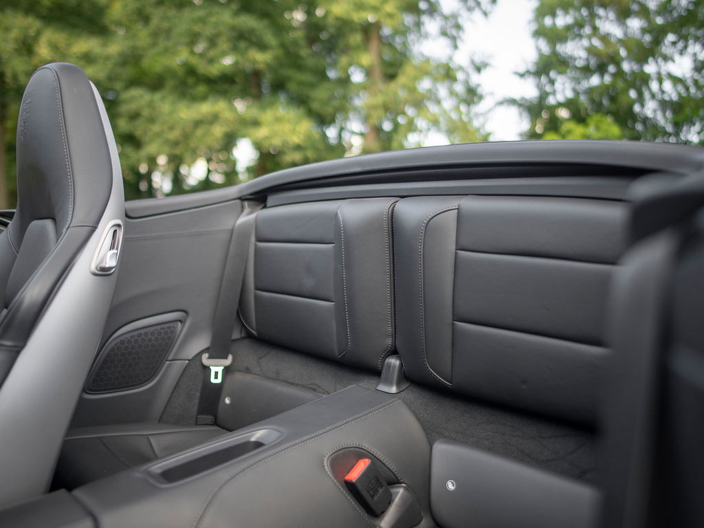 Porsche 911 Carrera 4S