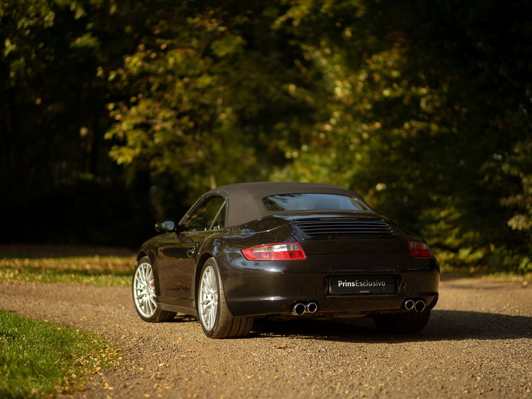 Porsche 911 Carrera 4S