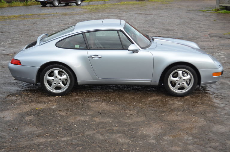 Porsche 911 Carrera 4