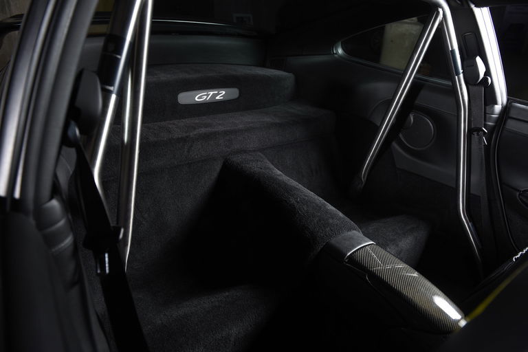Porsche 911 GT2