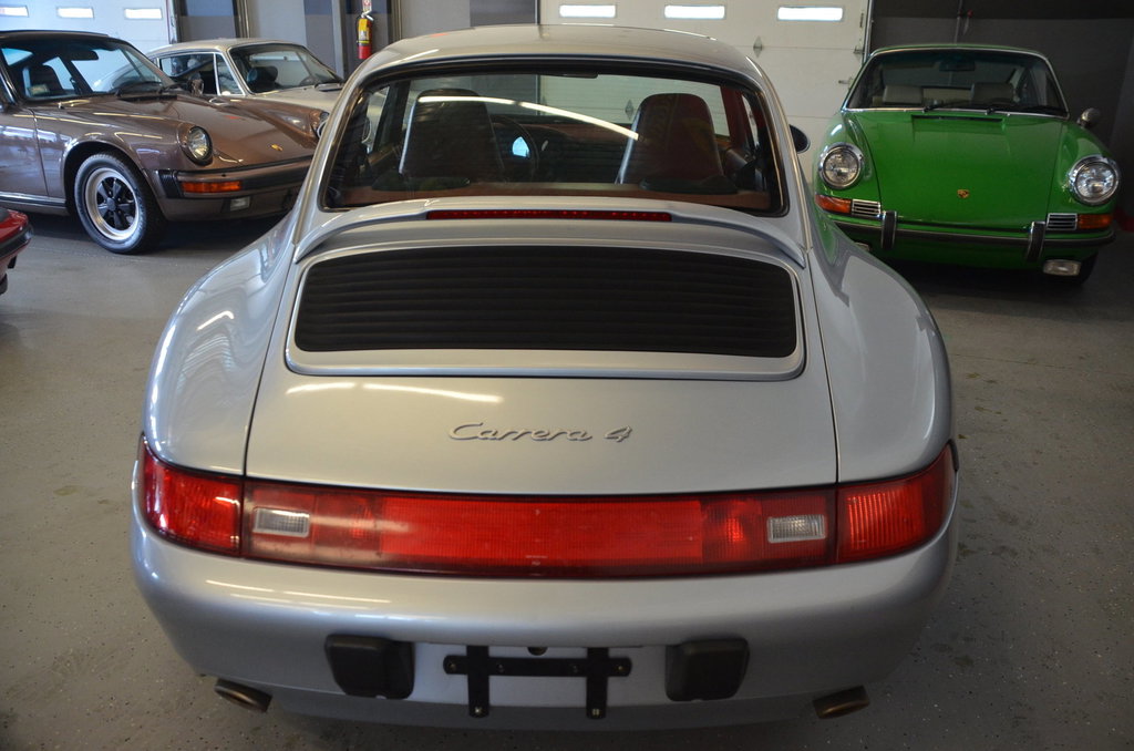 Porsche 911 Carrera 4