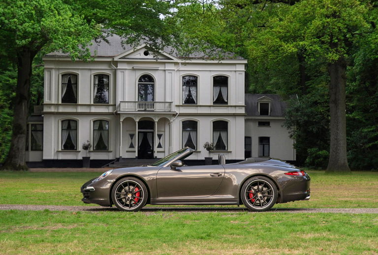 Porsche 911 Carrera 4S