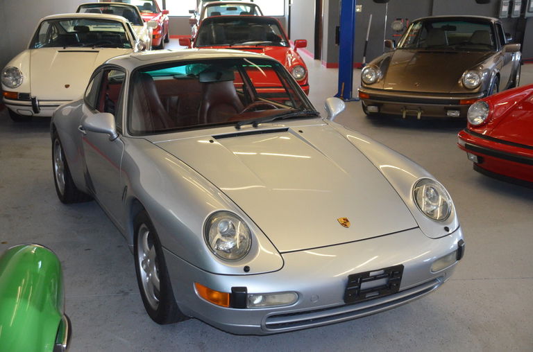 Porsche 911 Carrera 4