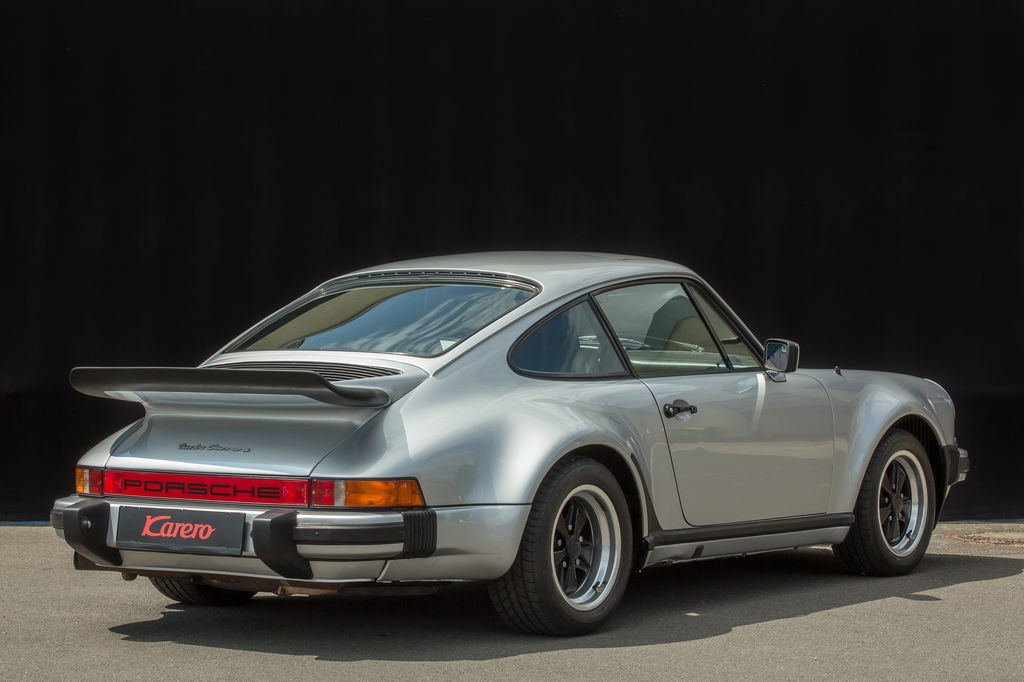 Porsche 911 Turbo 3.0 (US)