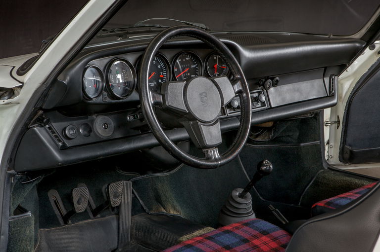 Porsche 911 Carrera 2,7