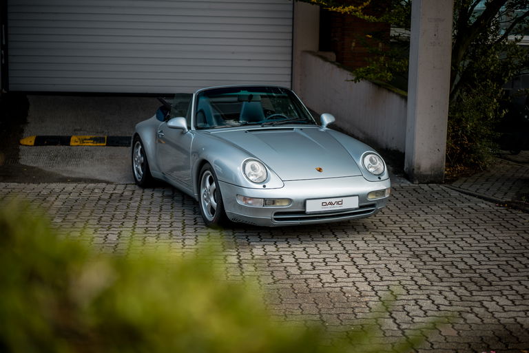 Porsche 911 Carrera