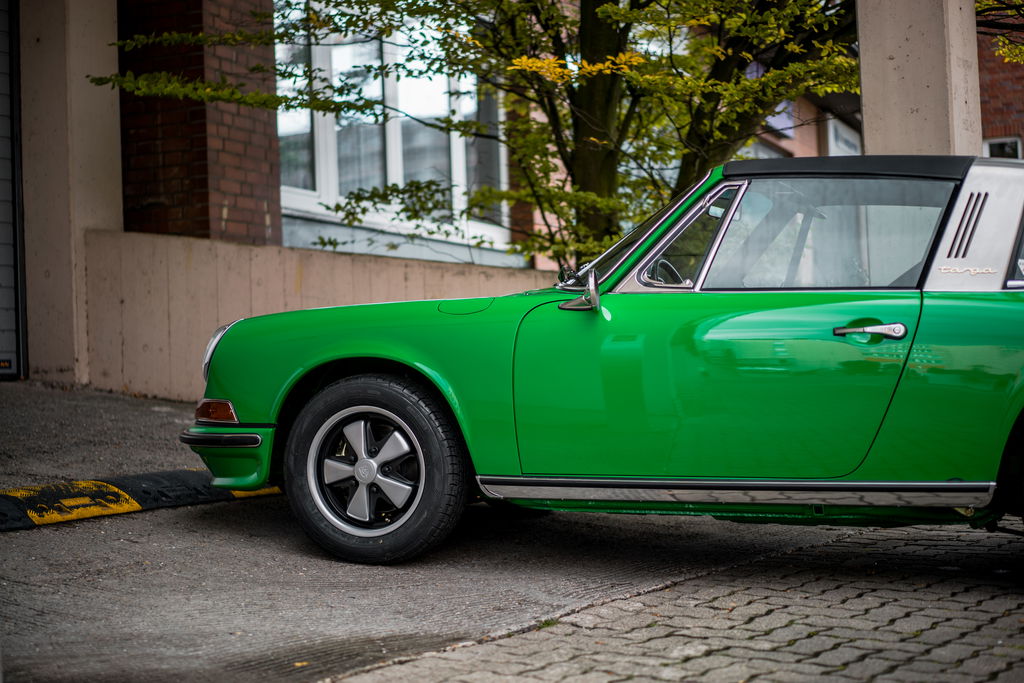 Porsche 911 S (F-Modell)