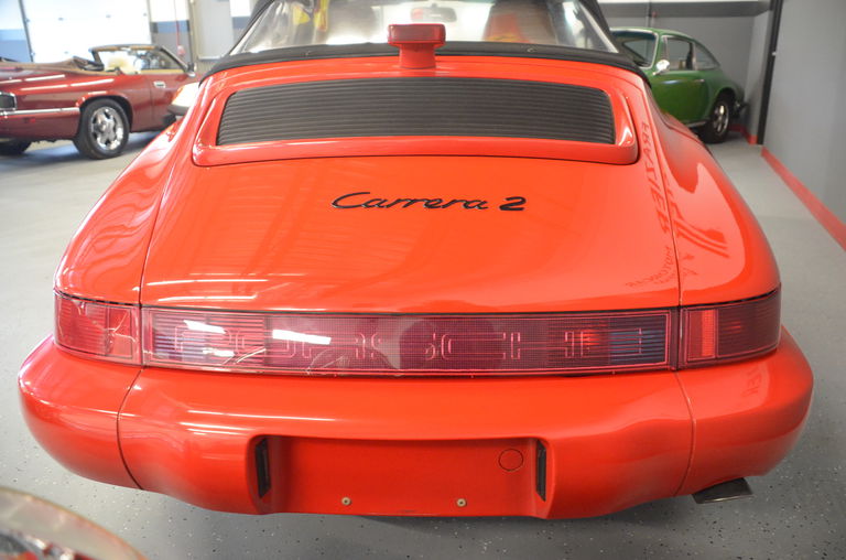 Porsche 911 Carrera 2