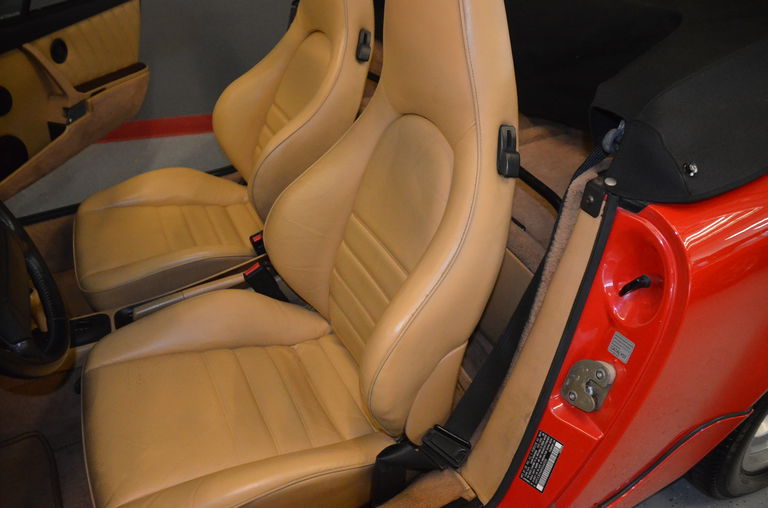 Porsche 911 Carrera 2