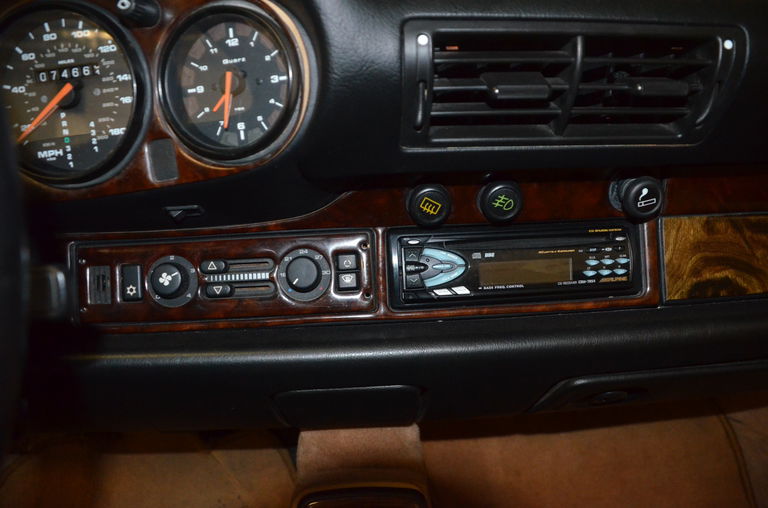 Porsche 911 Carrera 2