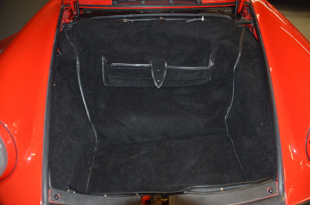 Porsche 911 Carrera 2