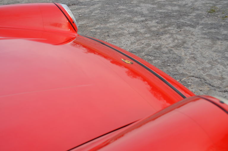 Porsche 911 Carrera 2