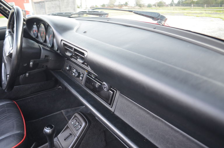 Porsche 911 Carrera 2