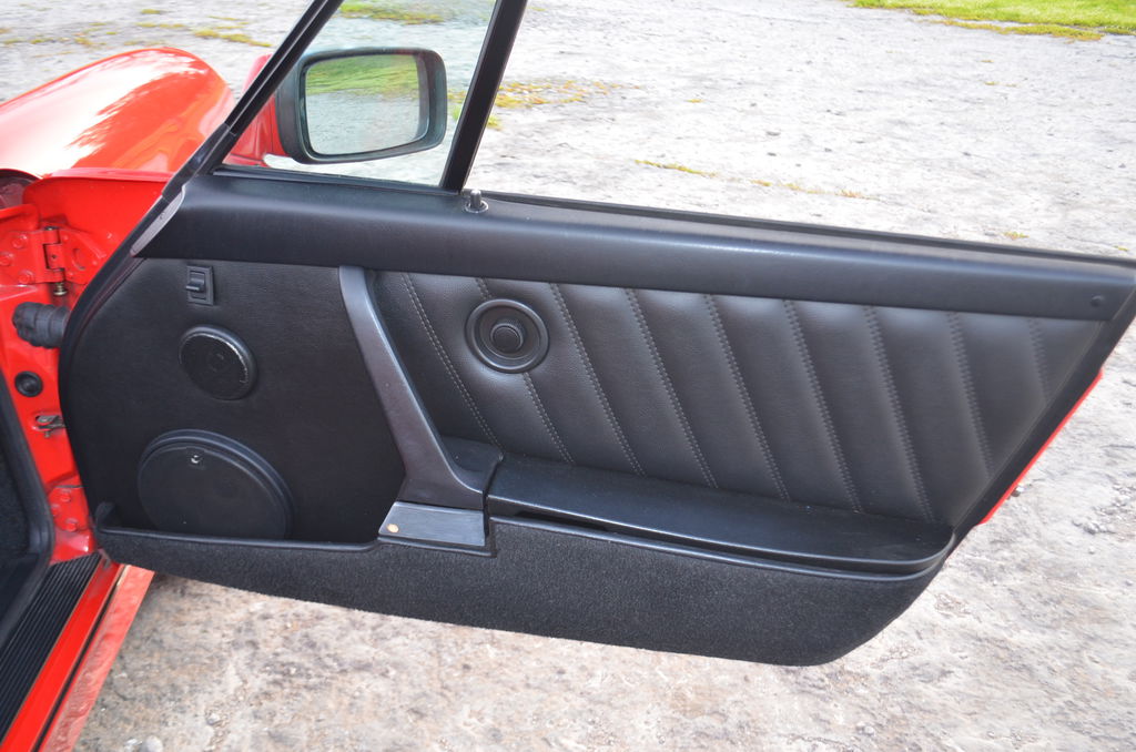 Porsche 911 Carrera 2