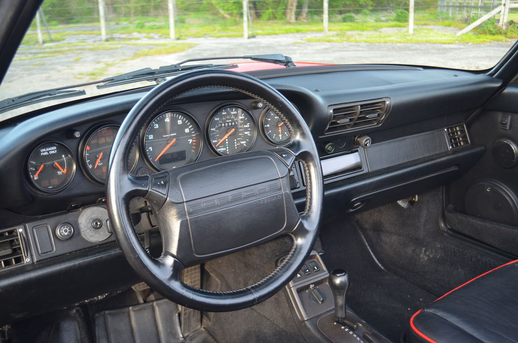 Porsche 911 Carrera 2