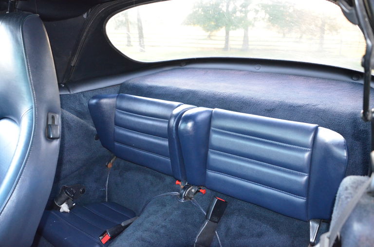 Porsche 911 Carrera (US)