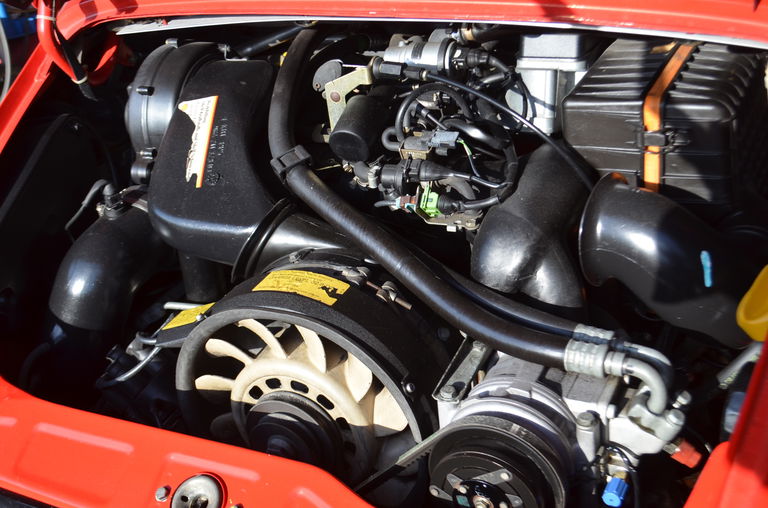 Porsche 911 Carrera 2