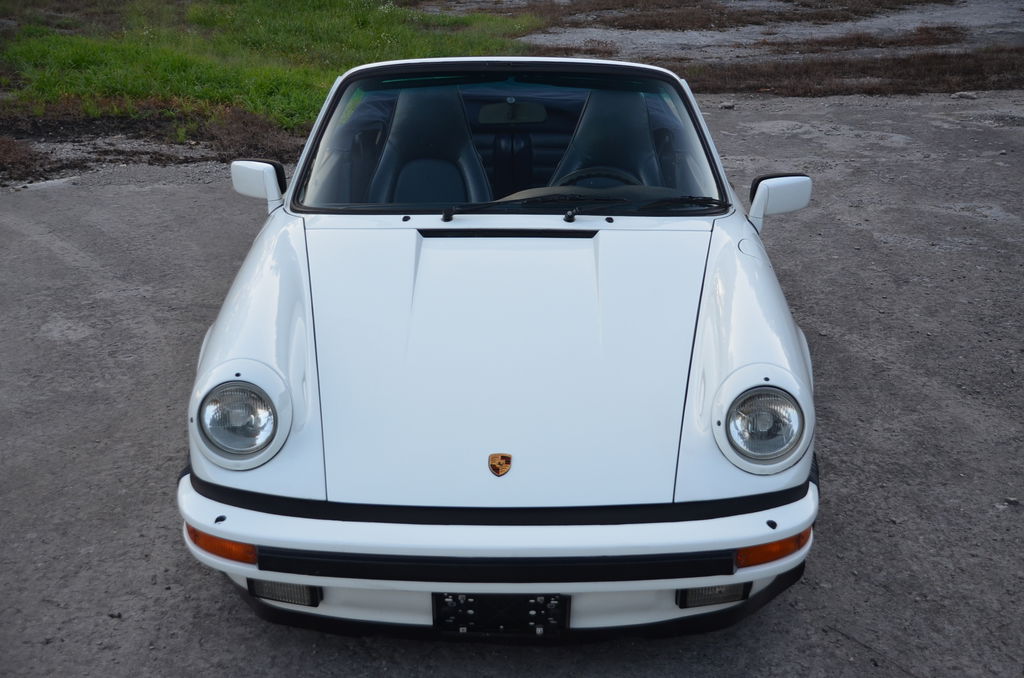 Porsche 911 Carrera (US)