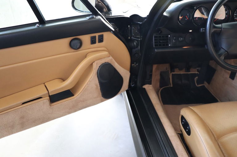 Porsche 911 Carrera 4S