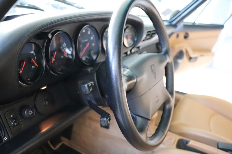 Porsche 911 Carrera 4S