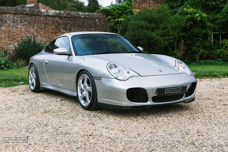 Porsche 911 Carrera 4S